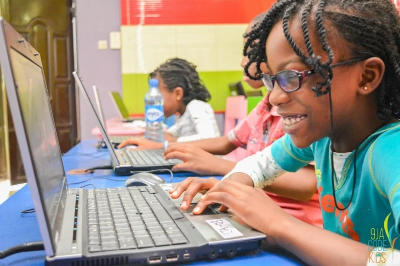 weeend and holiday coding for kids